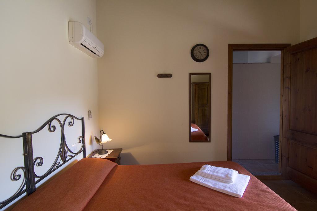 Agriturismo Sa Rocca Иглесиас Экстерьер фото